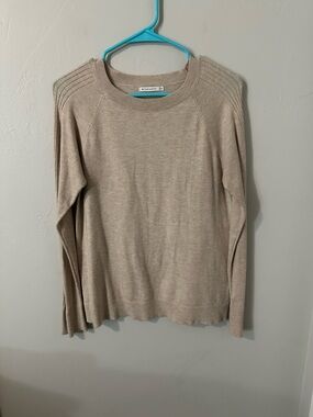 Staccato Women's Scoop Neck Sweater in Beige